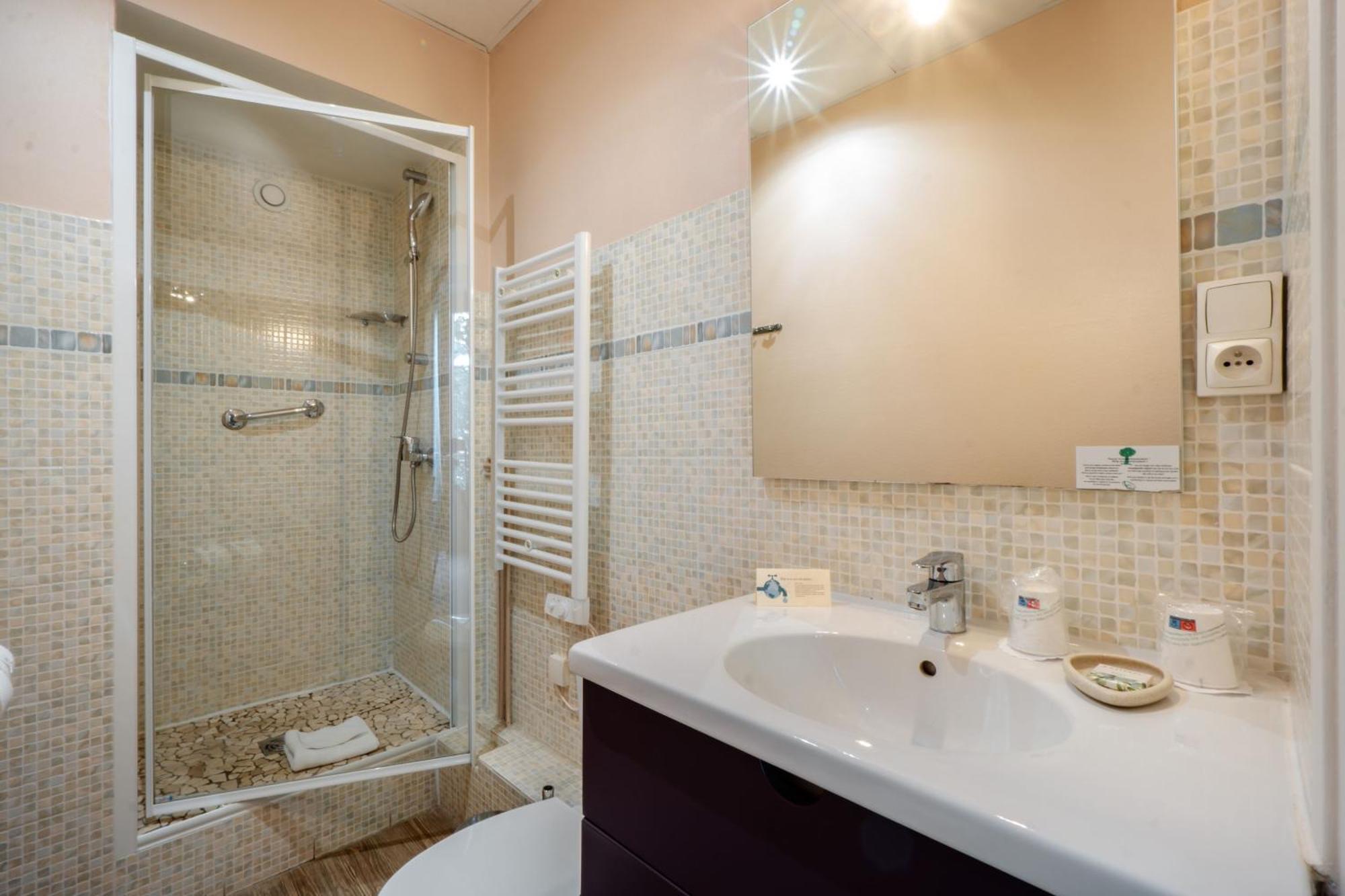 Hotel Gallia Aix-les-Bains Extérieur photo